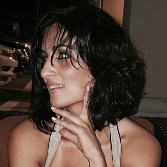 Meet your Posher, Julietta - Picture 1 of 1